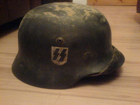 SS Stahlhelm.jpg