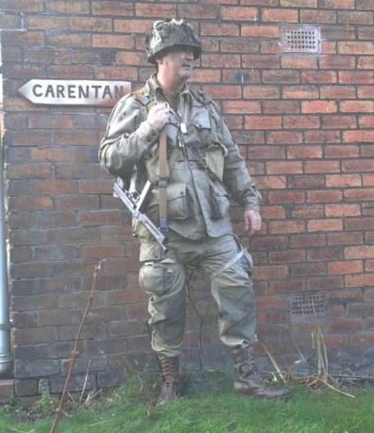 US Paratrooper Carentan 1944 pic 4.jpg