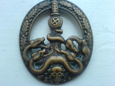 Handschar anti partisan badge.jpg