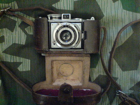 Agfa 1937 camera.pic2.jpg